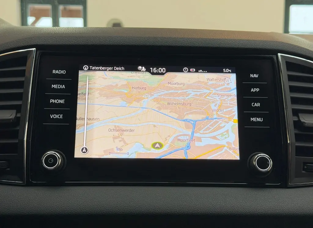 Skoda Karoq 2.0 TDI SCR – Bild 13 von 37