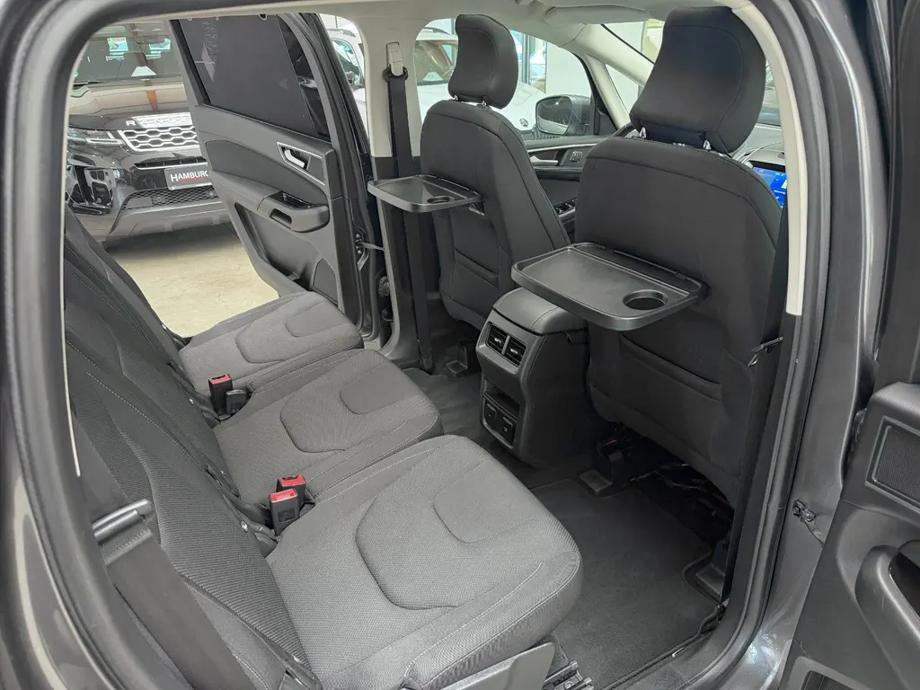 Ford S-Max 2.0 BiTurbo – Bild 13 von 39