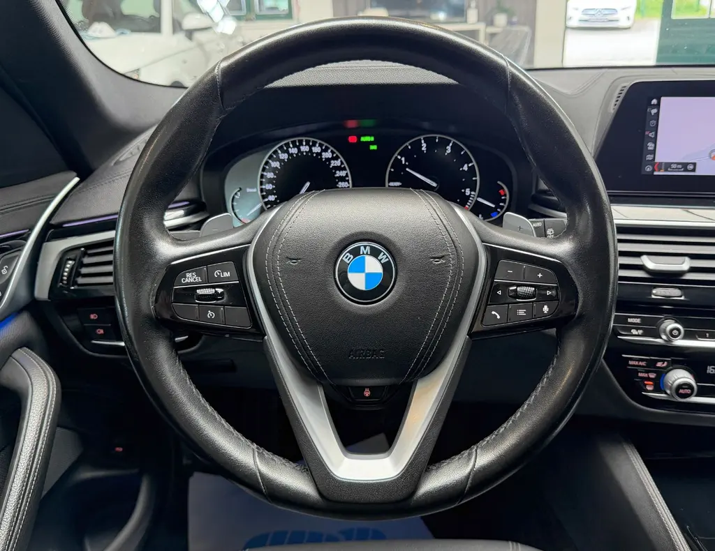 BMW 520d xDrive Touring – Bild 13 von 38