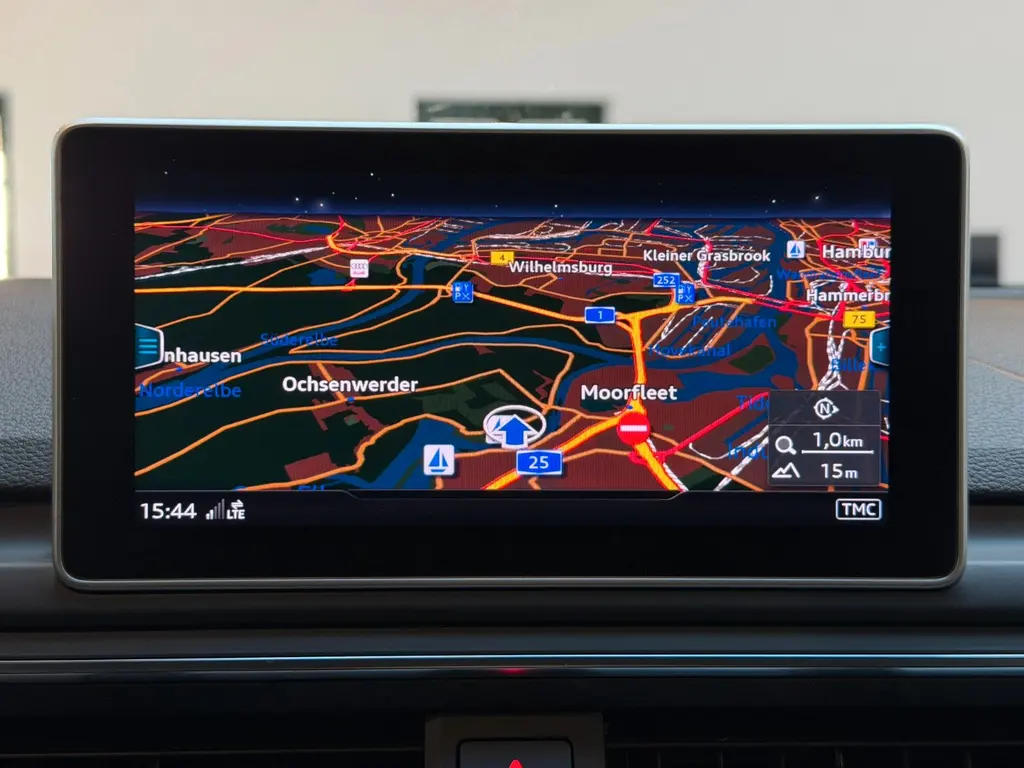 Audi A4 Avant 2.0 TDI – Bild 13 von 32