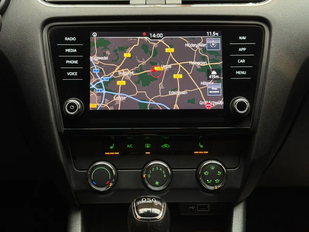 Skoda Octavia Combi 2.0 TDI – Bild 13 von 29