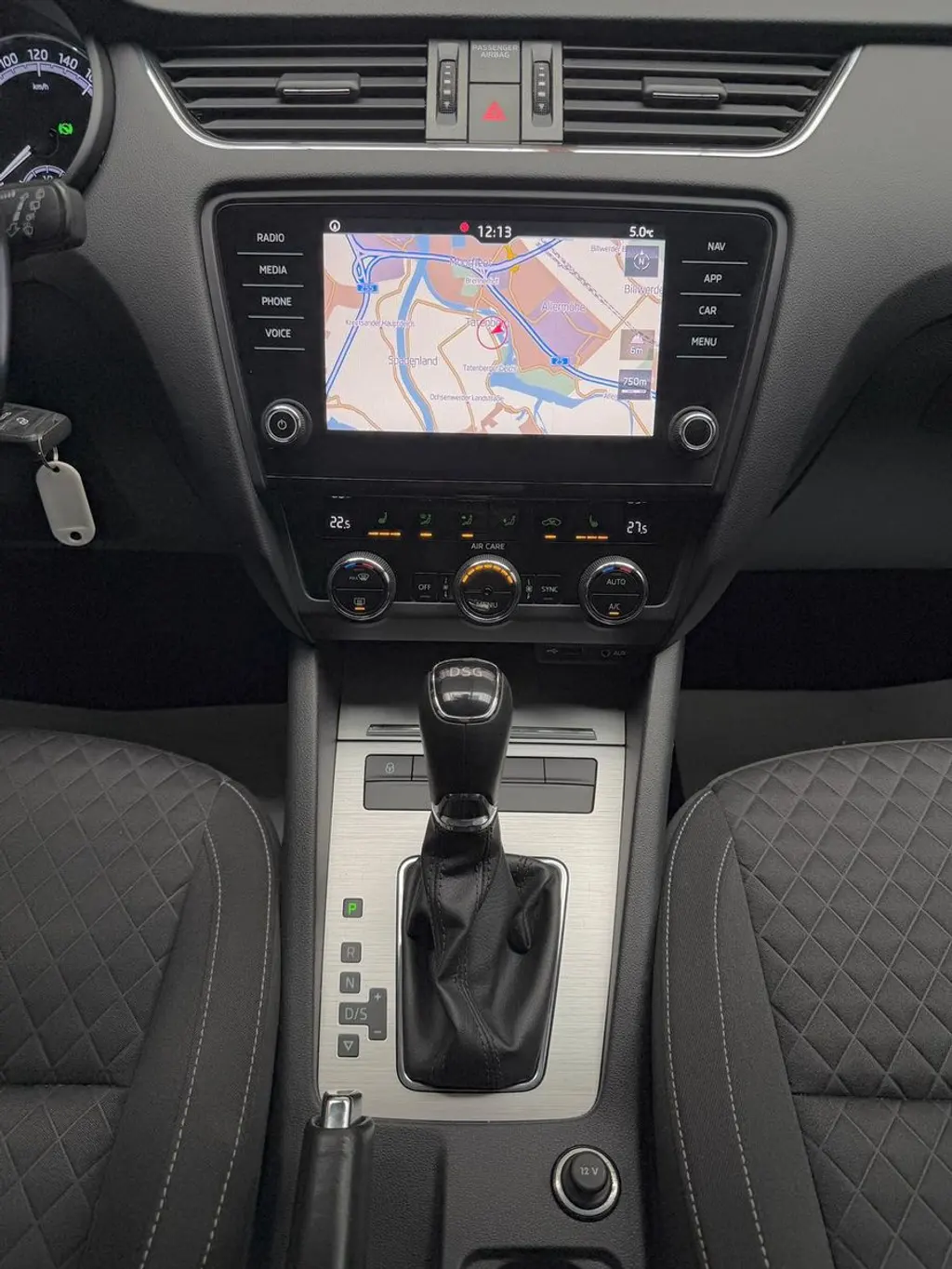Skoda Octavia Combi 1.6 TDI – Bild 13 von 32