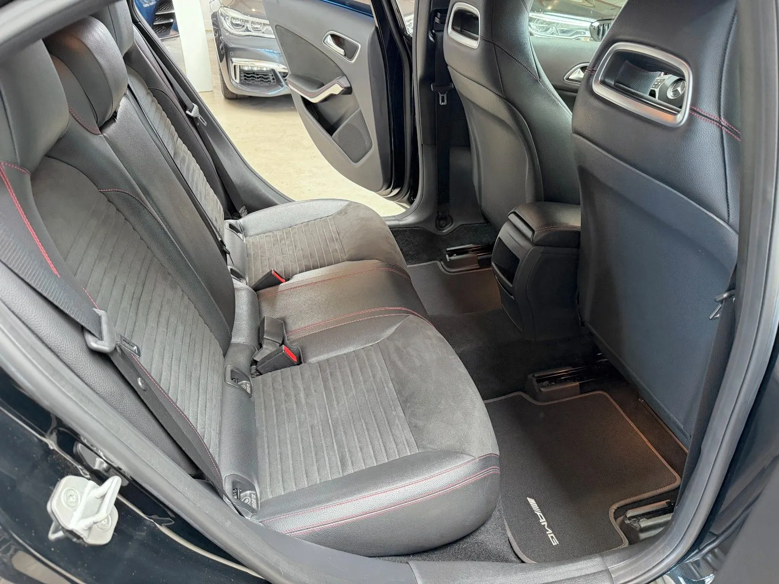 Mercedes-Benz A 220 CDI, Bild 13 von 36