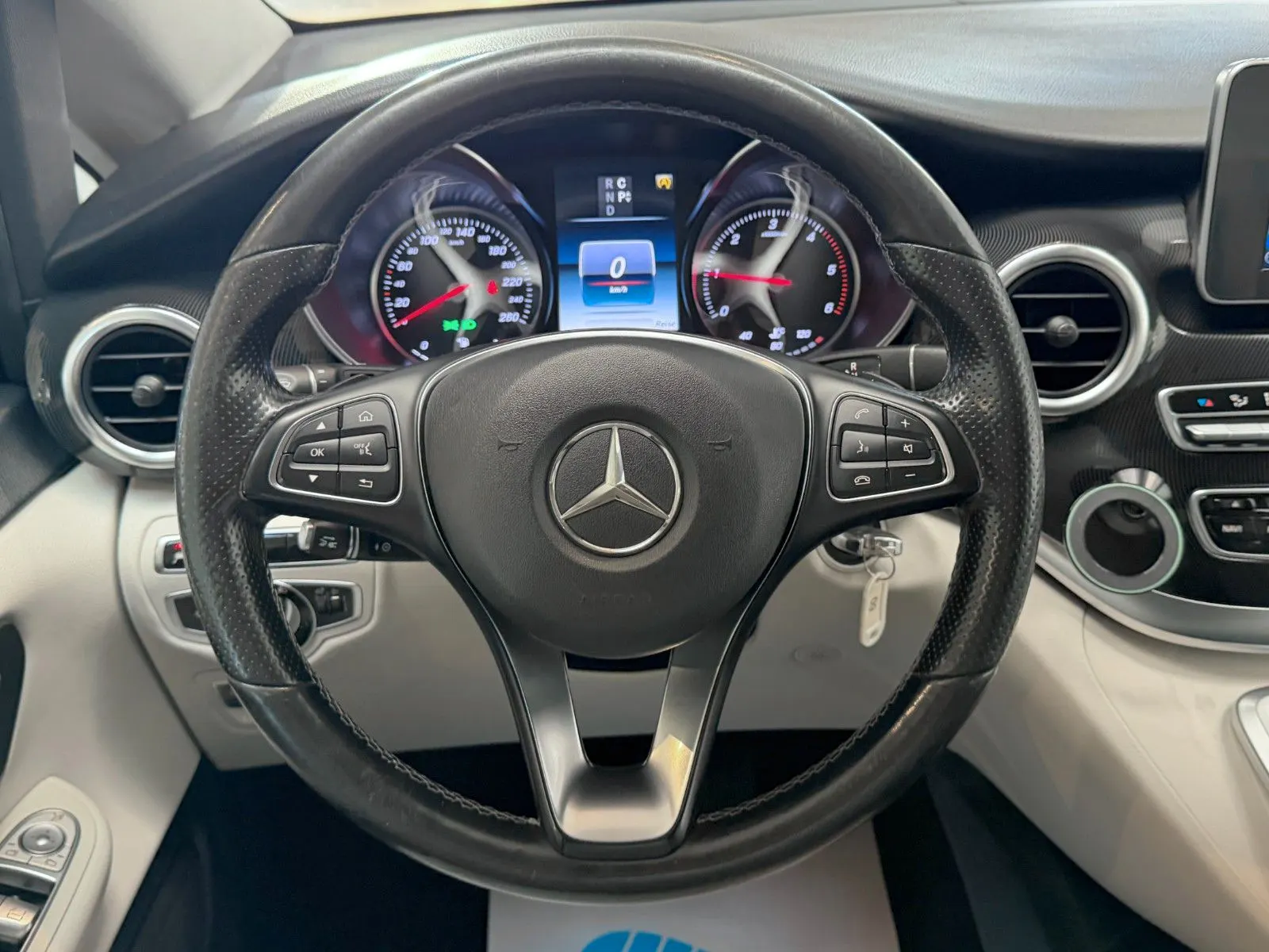 Mercedes-Benz V 250 d, Bild 14 von 40
