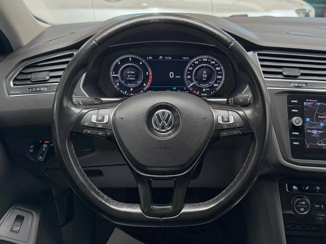 Volkswagen Tiguan Allspace 2.0 TDI 4Motion, Bild 14 von 39