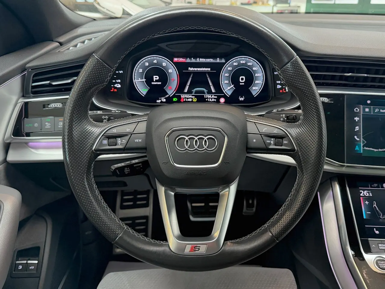 Audi Q8 55 TFSIe quattro, Bild 14 von 40