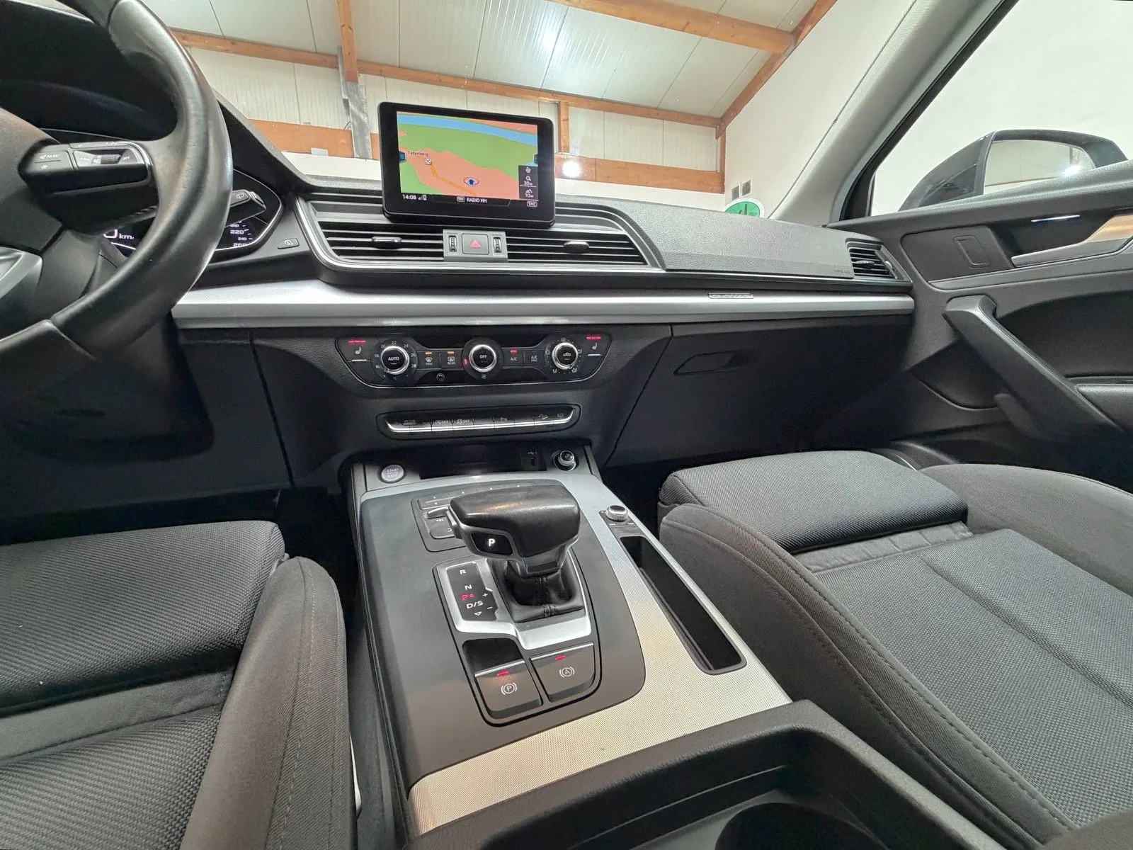 Audi Q5 40 TDI quattro, Bild 14 von 37