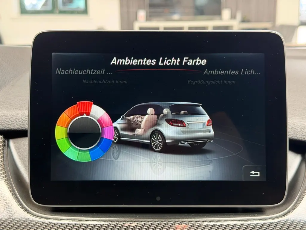 Mercedes-Benz B 220 CDI – Bild 15 von 33