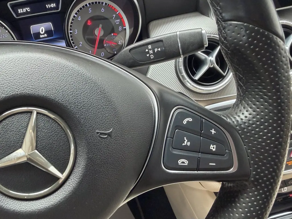 Mercedes-Benz CLA 200 Shooting Brake – Bild 15 von 32