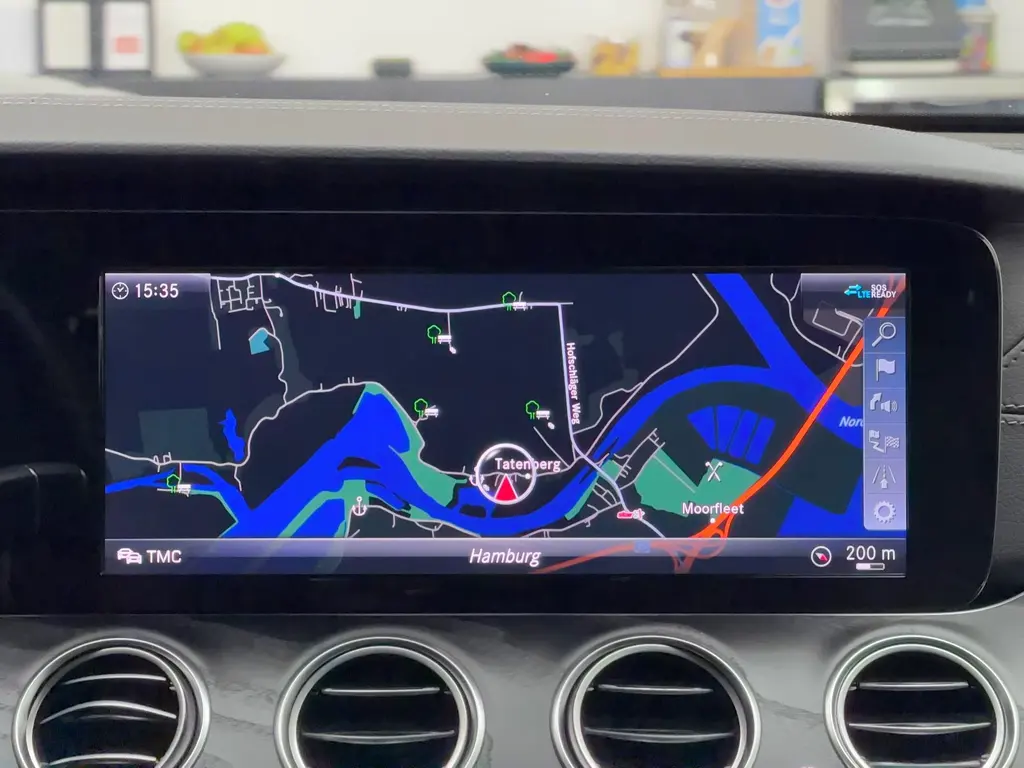 Mercedes-Benz E 220 d 4Matic – Bild 15 von 39