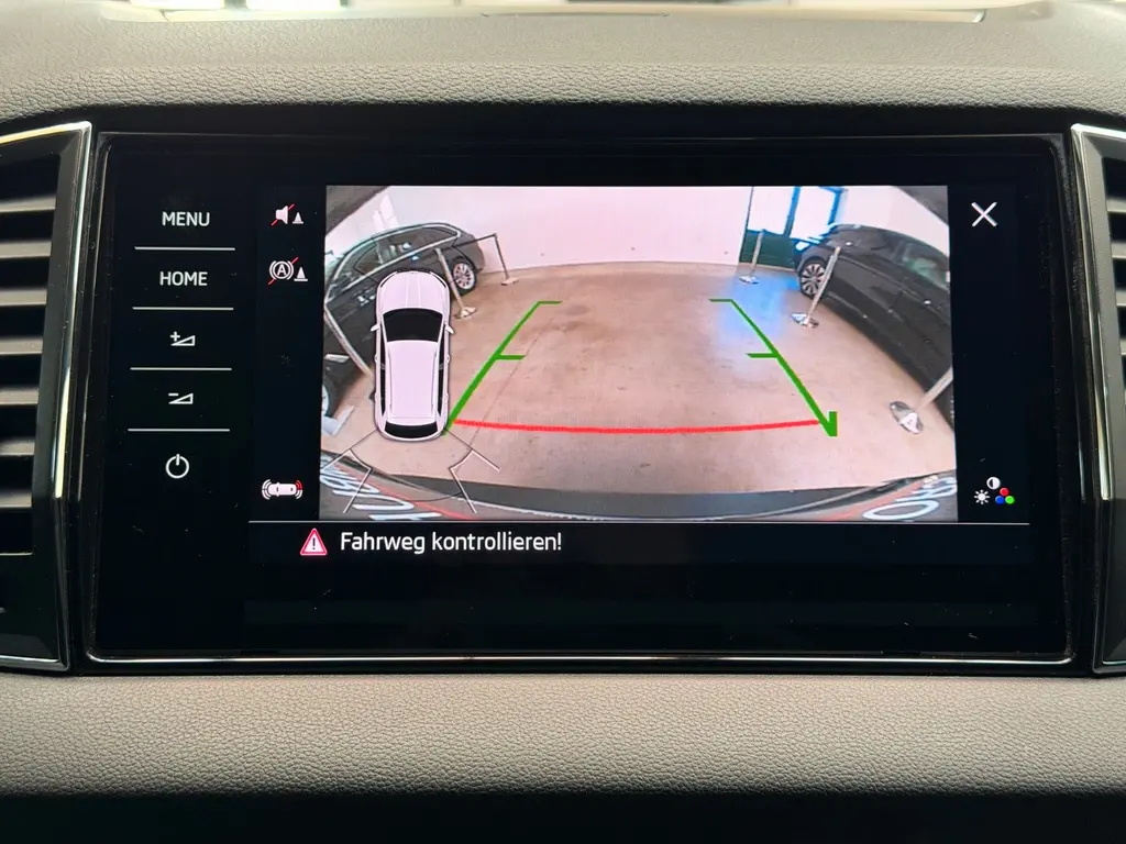 Skoda Karoq 2.0 TDI – Bild 15 von 37