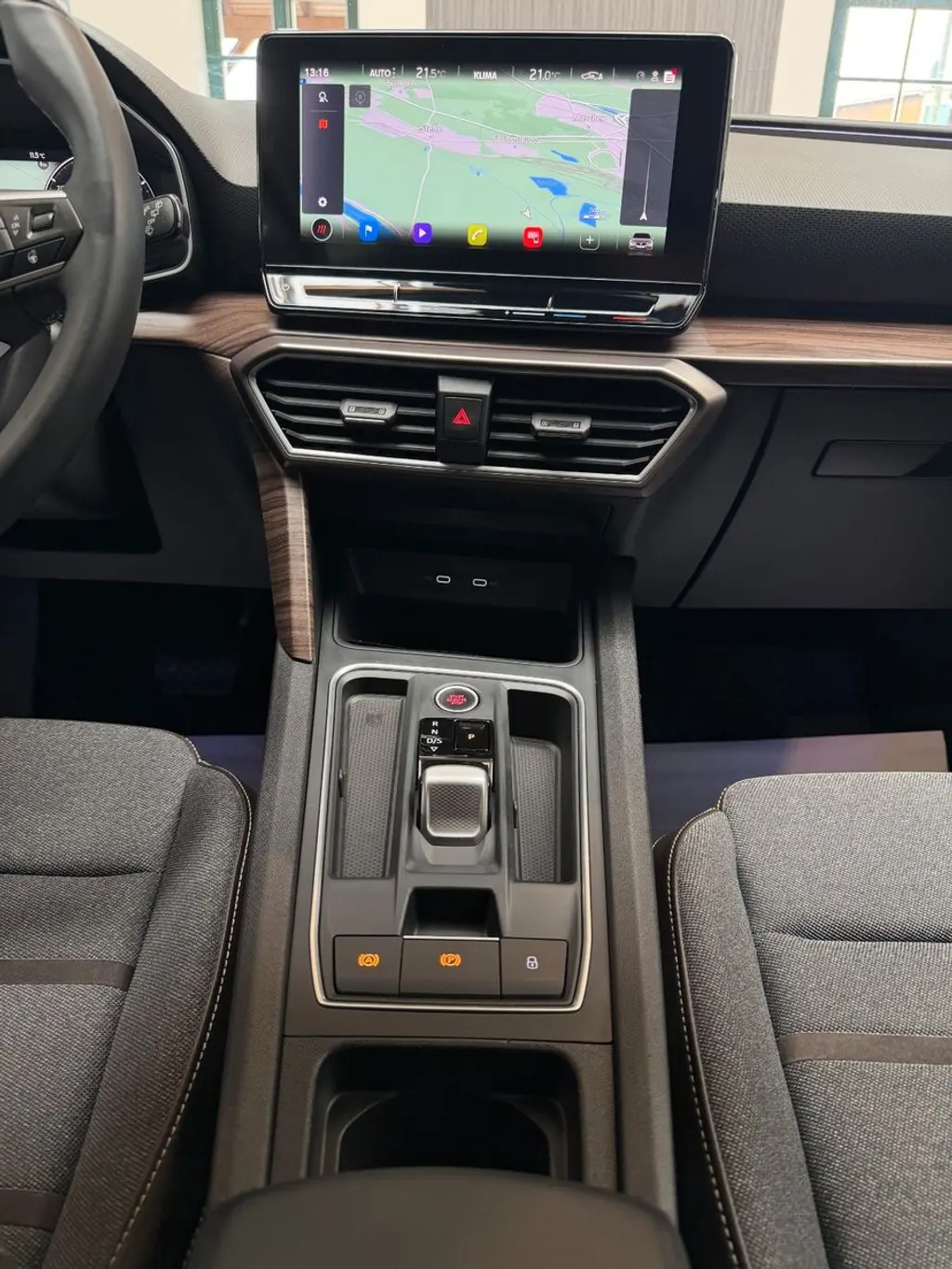 Seat Leon ST 2.0 TDI – Bild 15 von 39