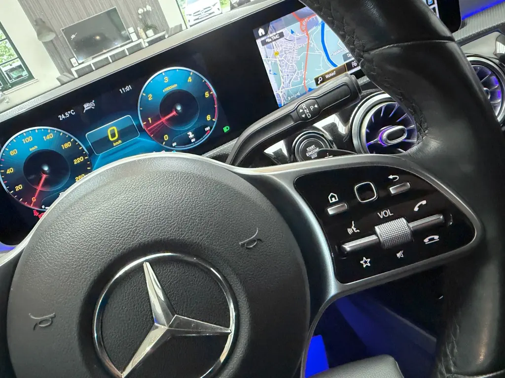Mercedes-Benz CLA 220 d Coupé – Bild 15 von 36
