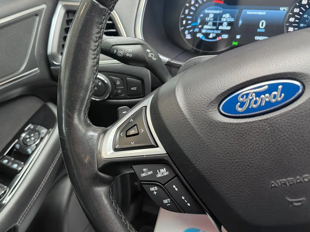 Ford S-Max 2.0 BiTurbo – Bild 16 von 39
