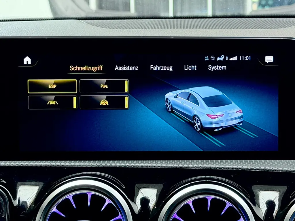 Mercedes-Benz CLA 220 d Coupé – Bild 17 von 36