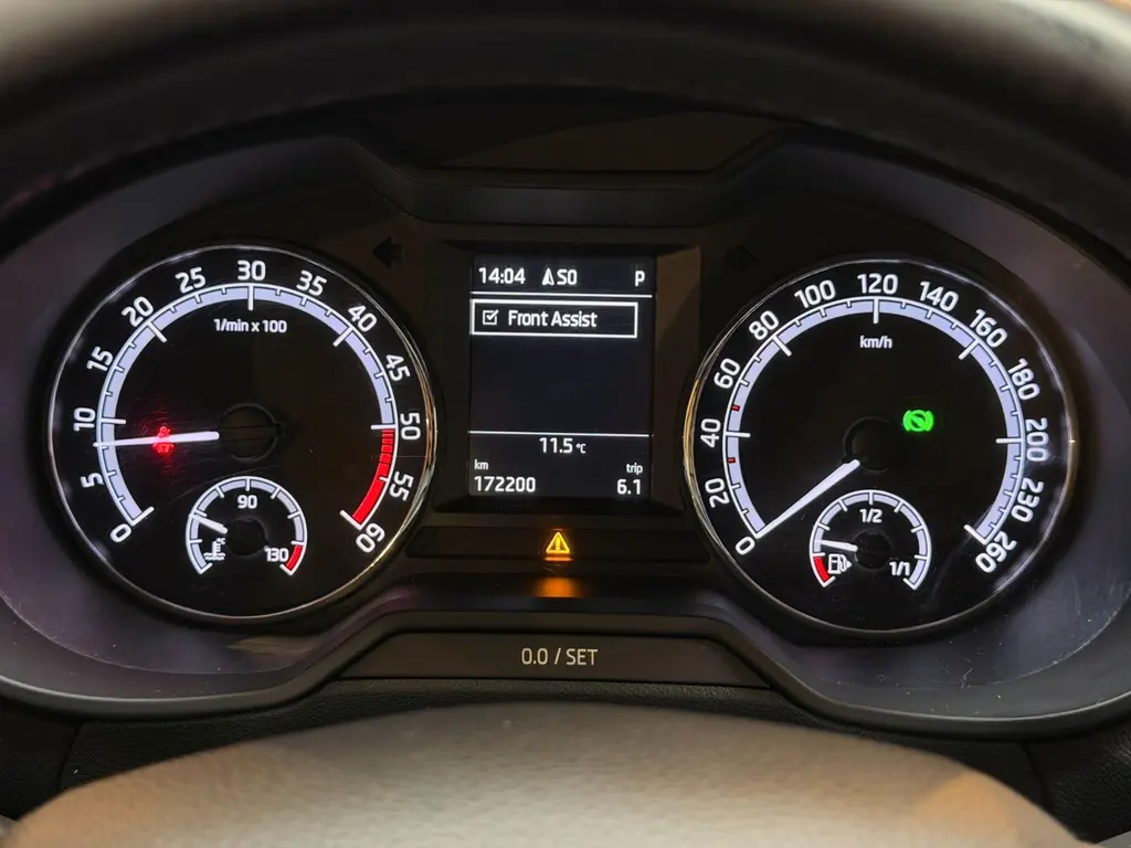Skoda Octavia Combi 2.0 TDI – Bild 17 von 29