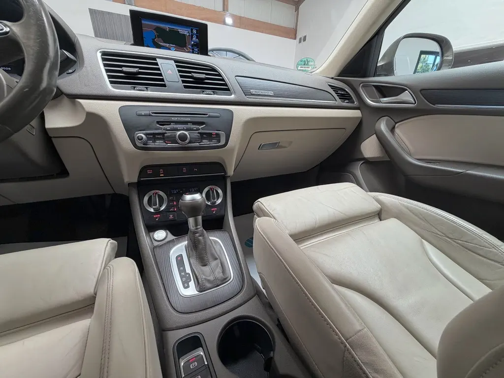 Audi Q3 2.0 TDI quattro – Bild 17 von 36