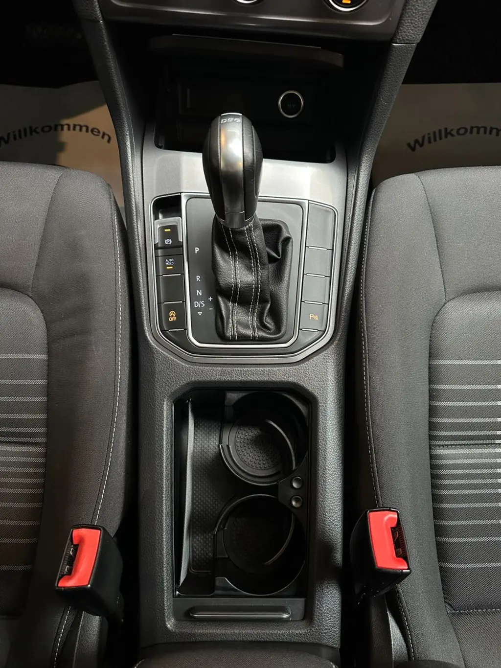 Volkswagen Golf Sportsvan 1.4 TSI BMT – Bild 18 von 30