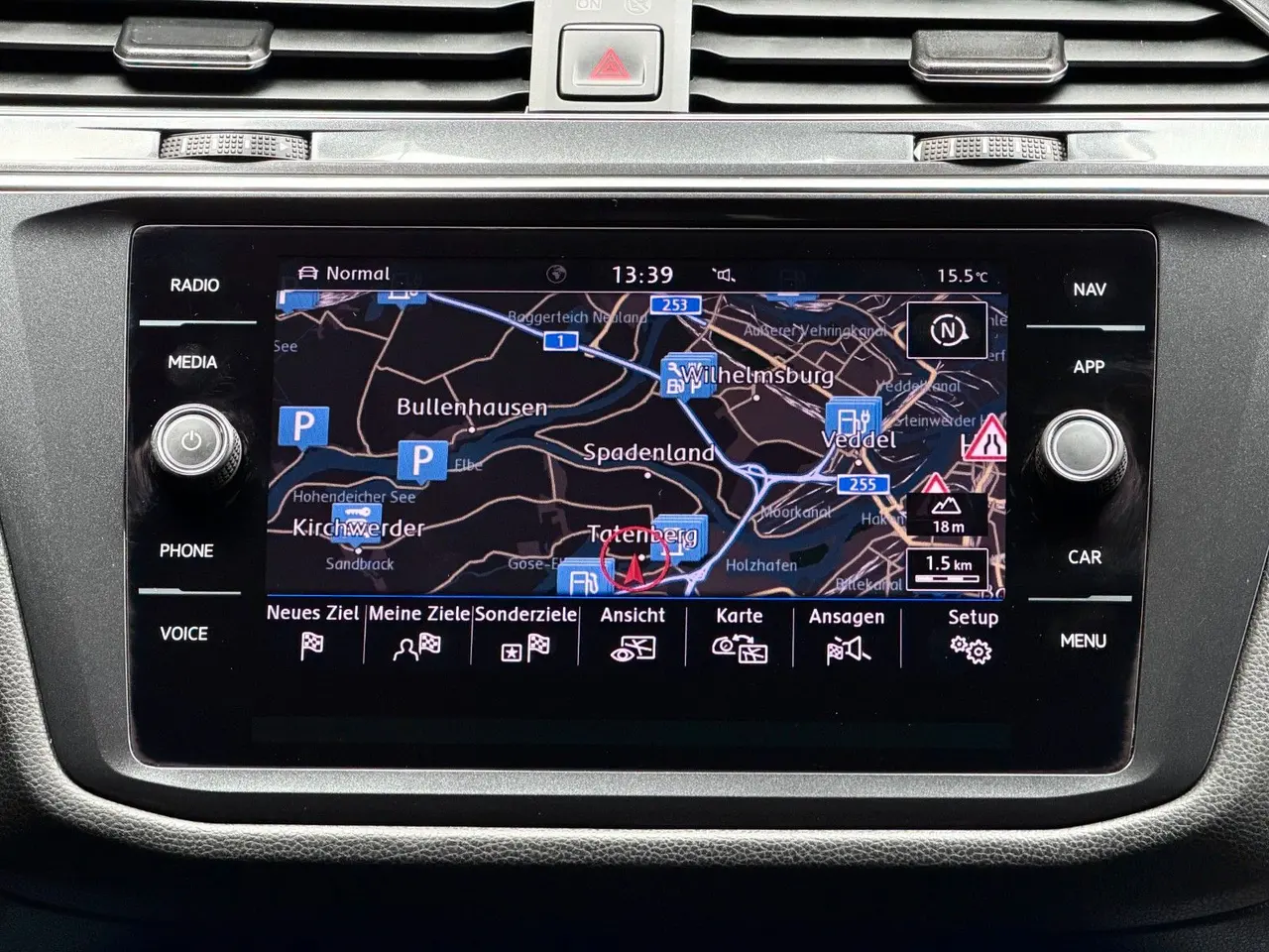 Volkswagen Tiguan Allspace 2.0 TDI 4Motion, Bild 18 von 39