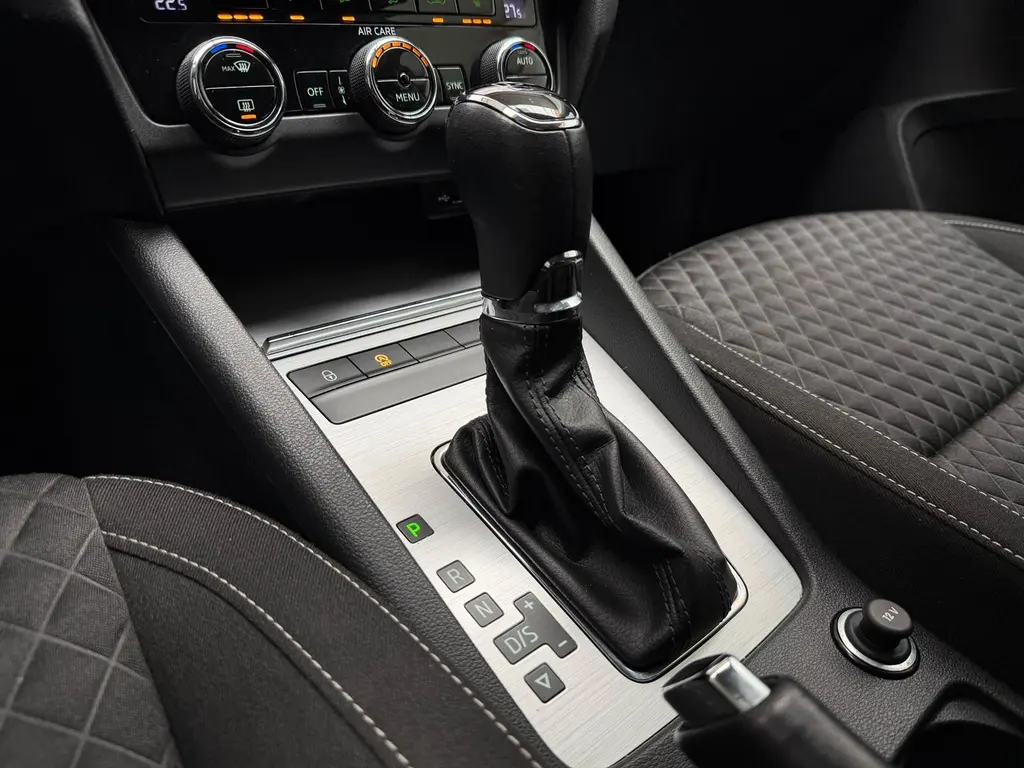 Skoda Octavia Combi 1.6 TDI – Bild 19 von 32