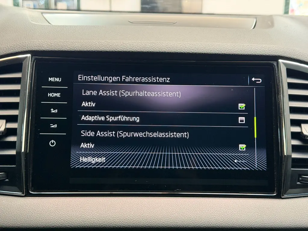 Skoda Karoq 2.0 TDI – Bild 20 von 37