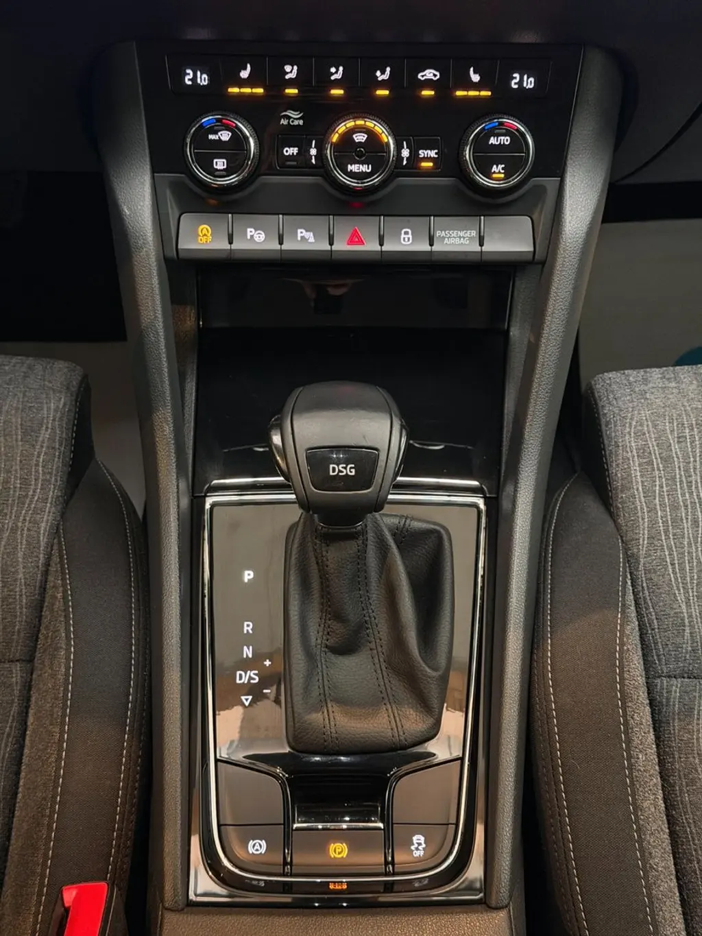 Skoda Karoq 2.0 TDI SCR – Bild 20 von 37