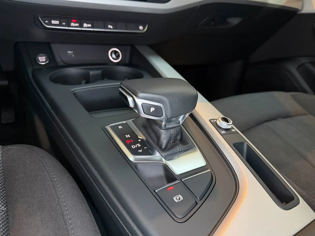 Audi A4 Avant 40 TDI, Bild 21 von 34