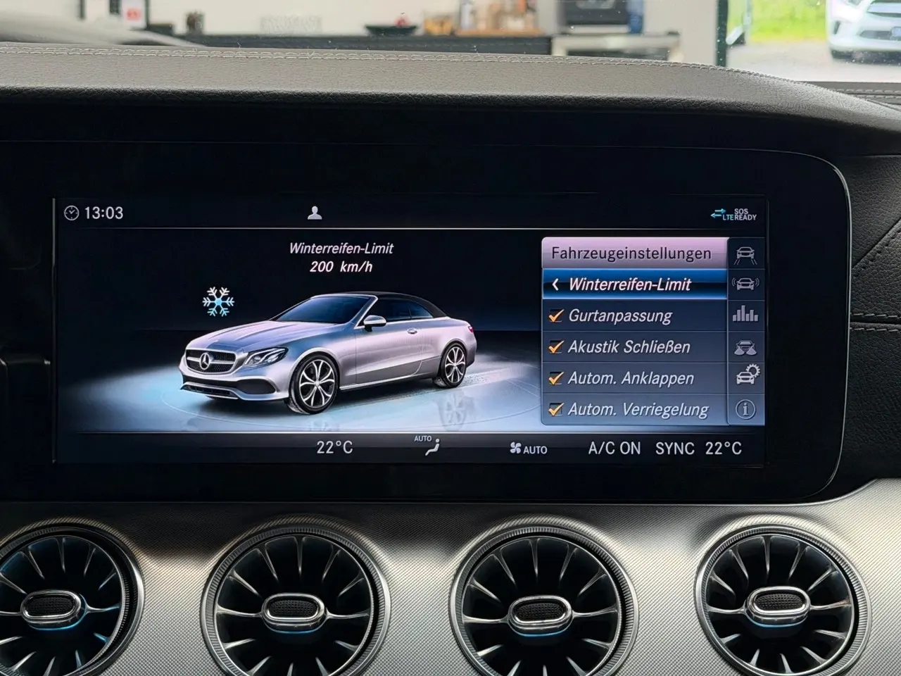 Mercedes-Benz E 350 Cabrio, Bild 21 von 40