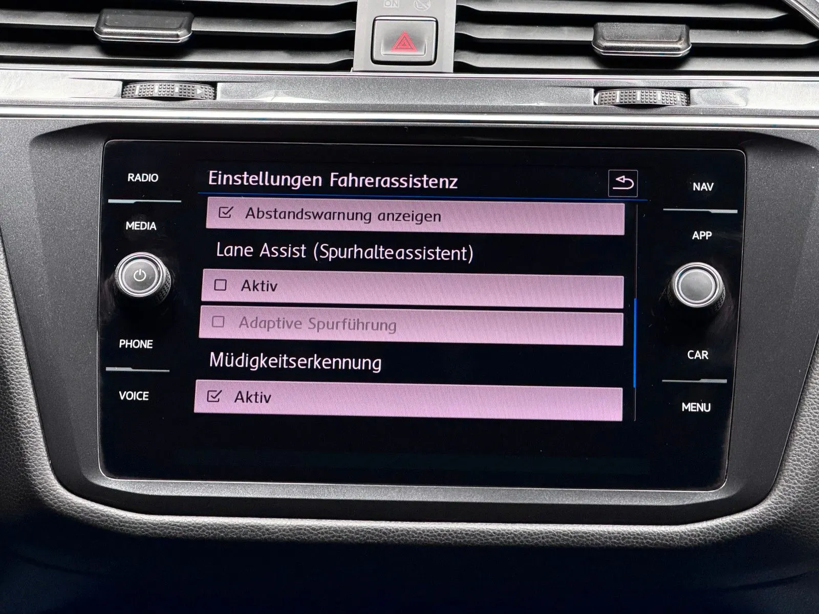 Volkswagen Tiguan Allspace 2.0 TDI 4Motion, Bild 22 von 39