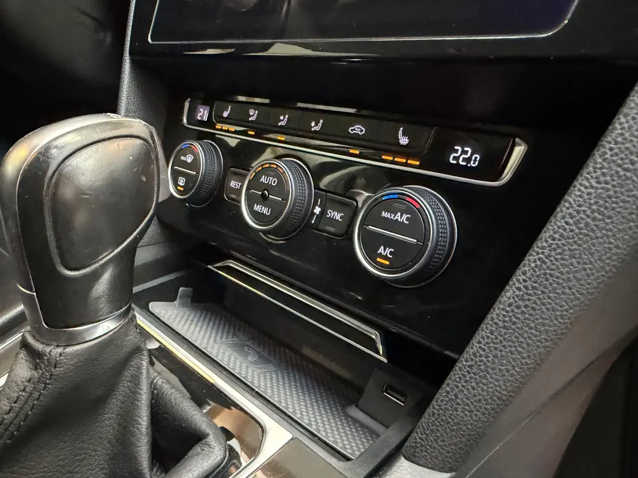 Volkswagen Passat Variant 2.0 TDI BMT, Bild 22 von 40