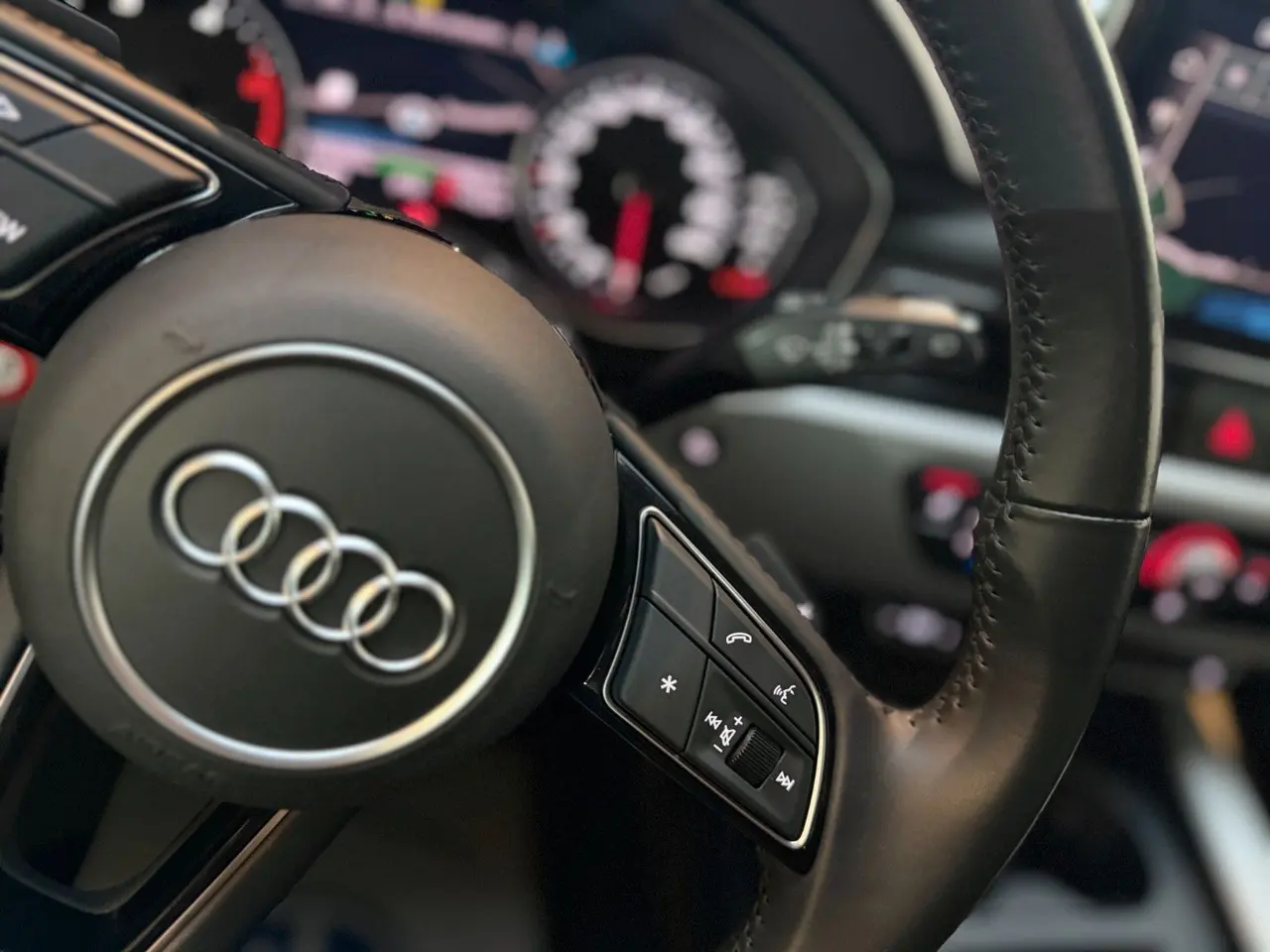 Audi A4 Avant 40 TDI, Bild 23 von 34