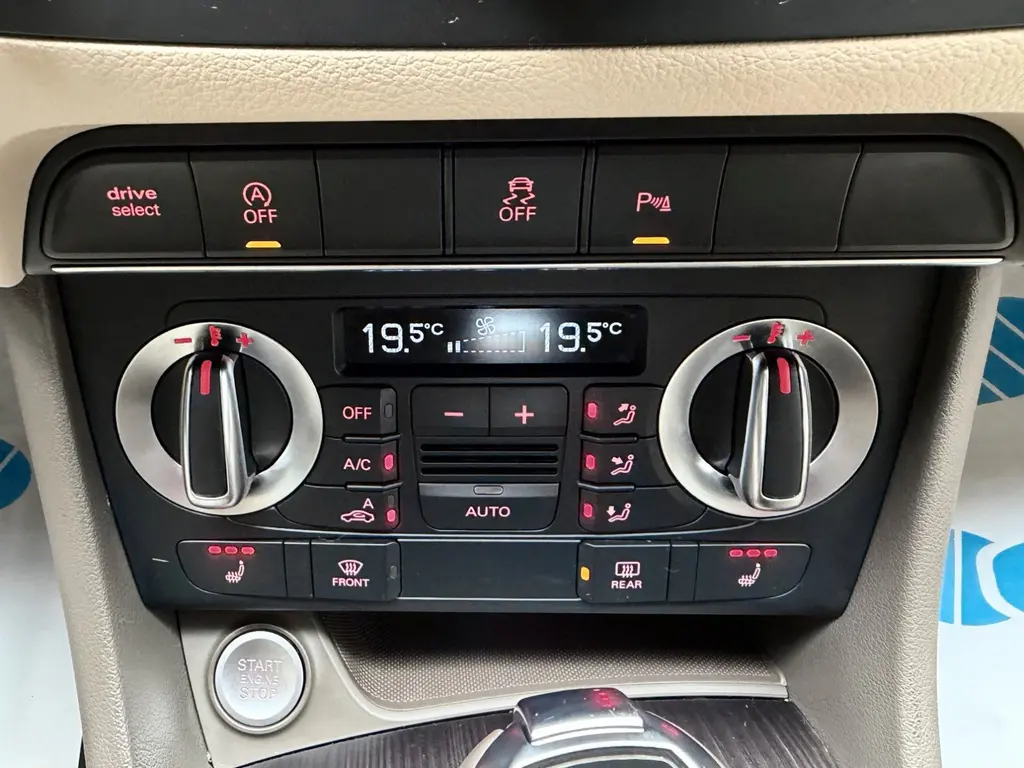 Audi Q3 2.0 TDI quattro – Bild 23 von 36