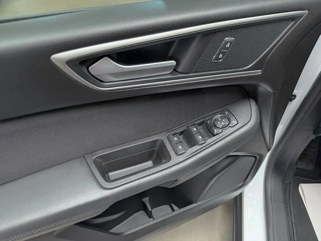 Ford S-Max 2.0 TDCI EcoBlue – Bild 23 von 33