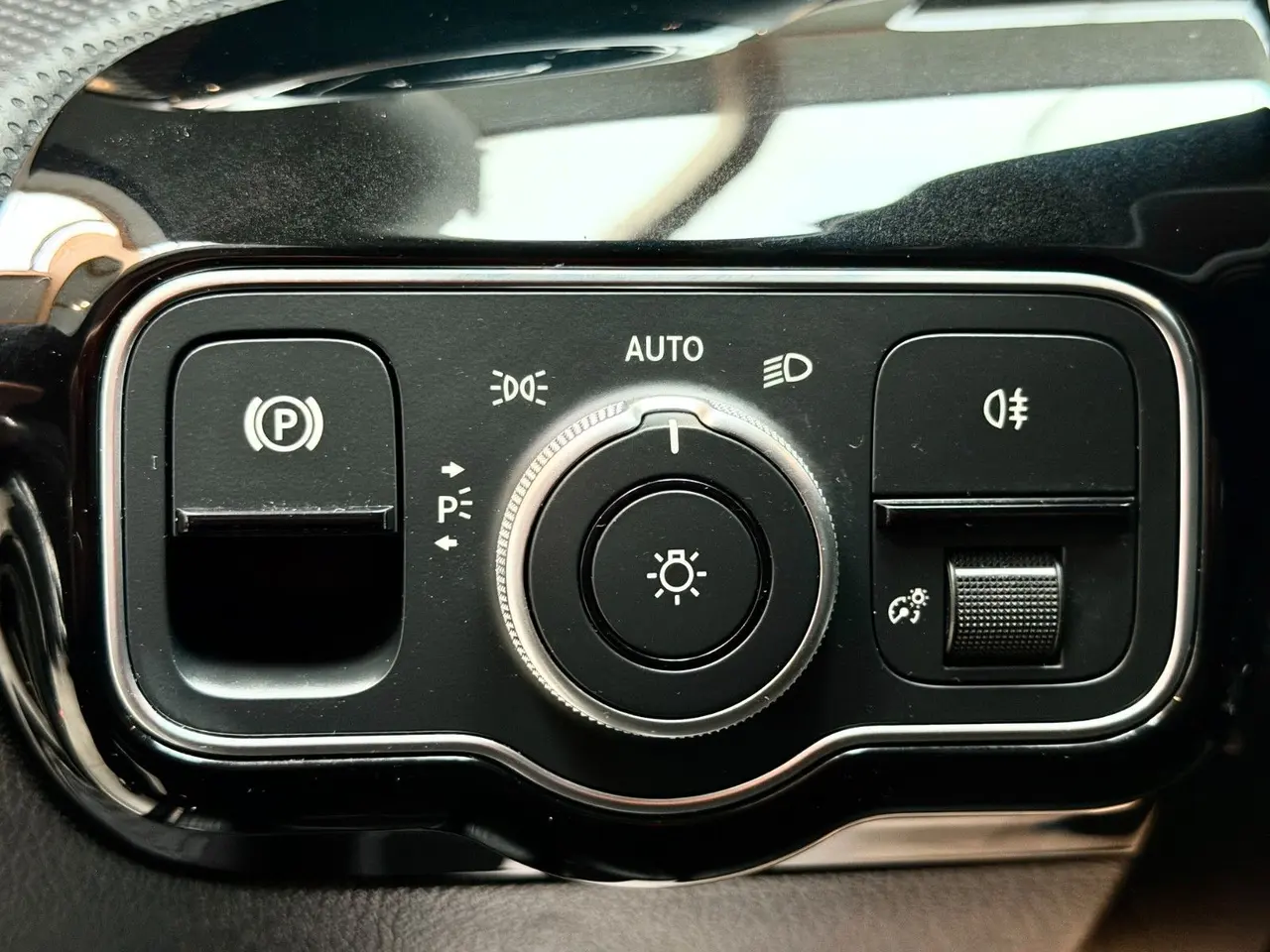 Mercedes-Benz CLA 200 d Shooting Brake, Bild 24 von 33