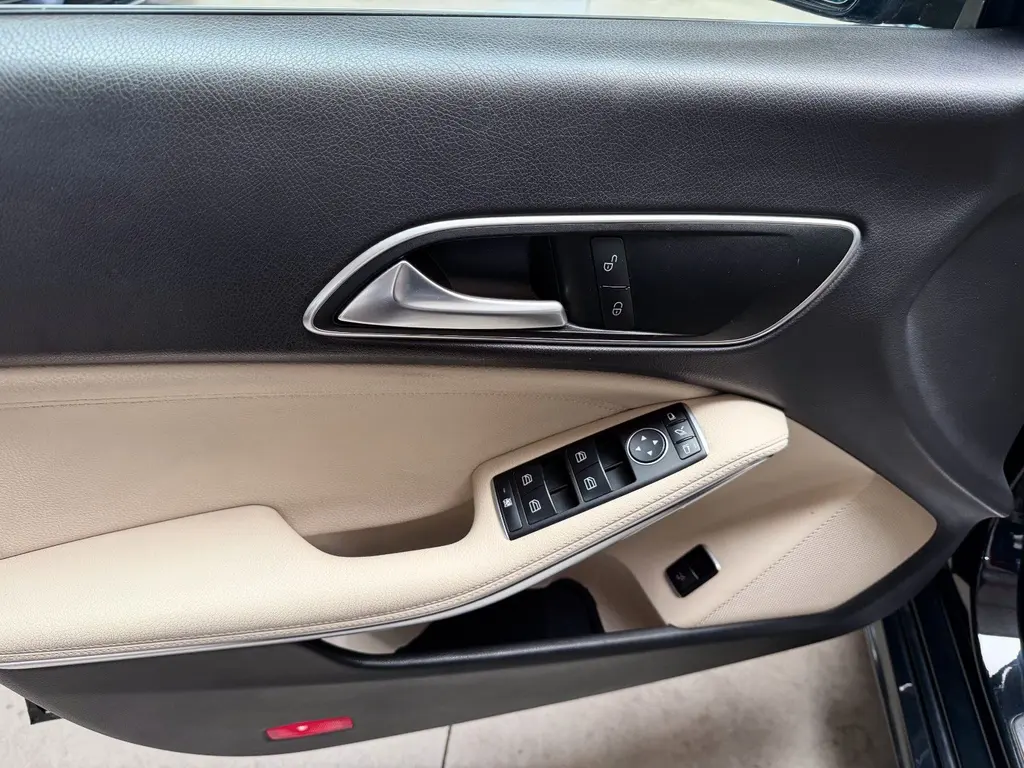 Mercedes-Benz CLA 200 Shooting Brake – Bild 24 von 32