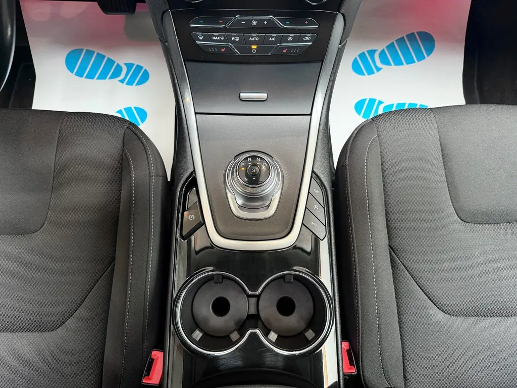 Ford S-Max 2.0 BiTurbo – Bild 24 von 39
