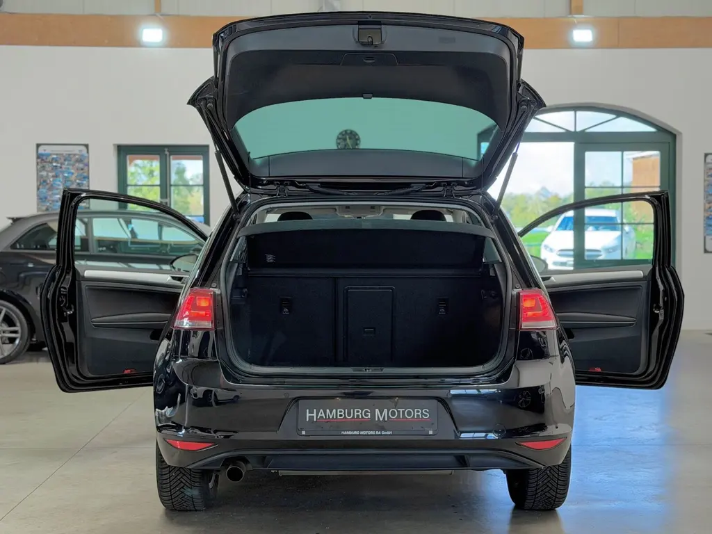 Volkswagen Golf Lim. 1.2 TSI BMT – Bild 24 von 32