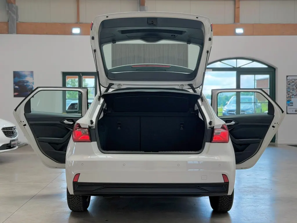 Audi A1 Sportback 30 TFSI – Bild 24 von 31