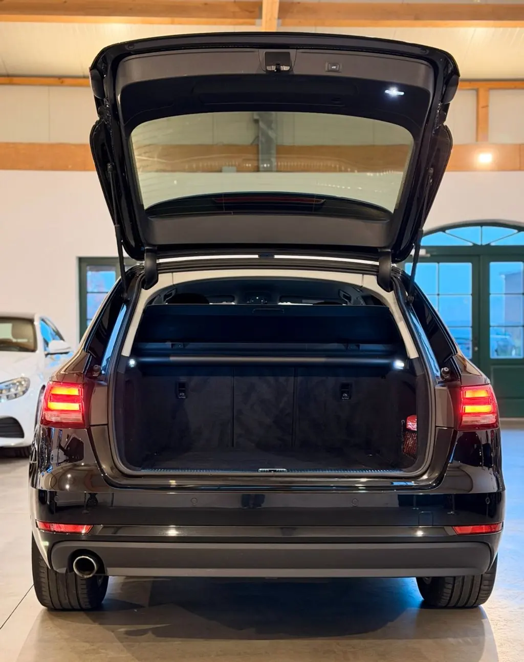 Audi A4 Avant 2.0 TDI – Bild 25 von 33