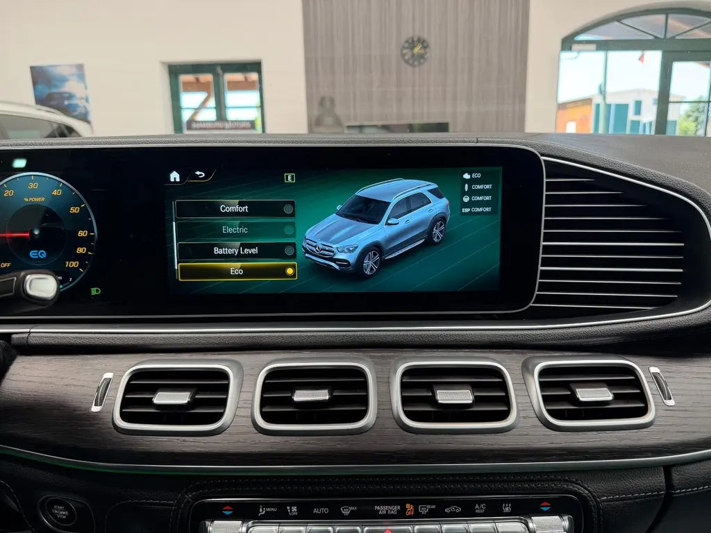 Mercedes-Benz GLE 350de 4Matic – Bild 25 von 40