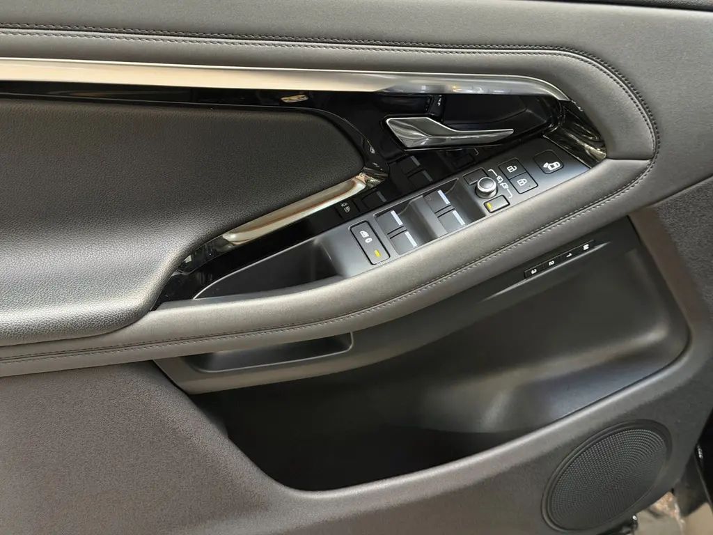 Land Rover Range Rover Evoque D200 – Bild 26 von 36