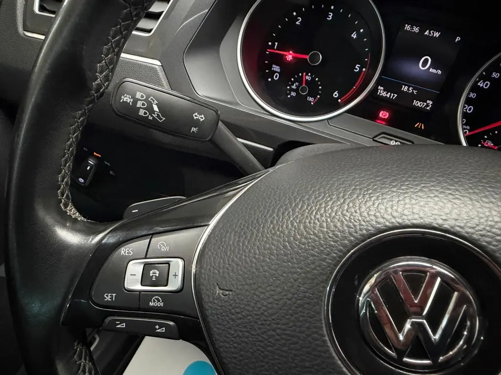 Volkswagen Tiguan 2.0 TDI BMT 4MOTION – Bild 26 von 40