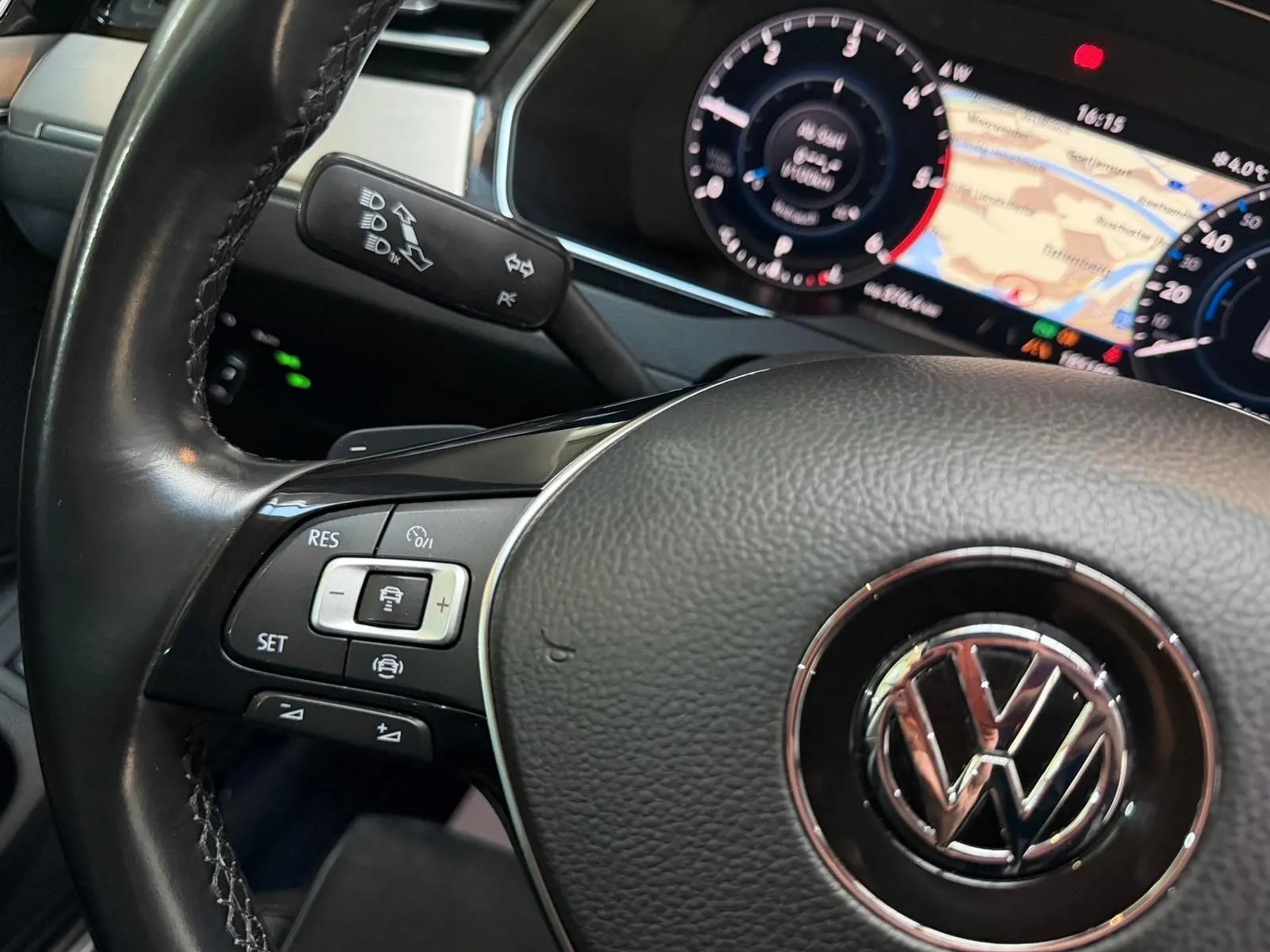 Volkswagen Passat Variant 2.0 TDI BMT, Bild 26 von 40