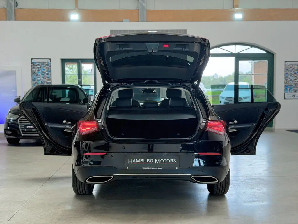 Mercedes-Benz CLA 200 d Shooting Brake – Bild 26 von 33