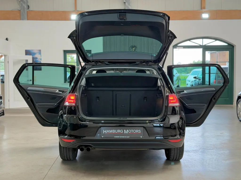 Volkswagen Golf Lim. 2.0 TDI BMT – Bild 26 von 34