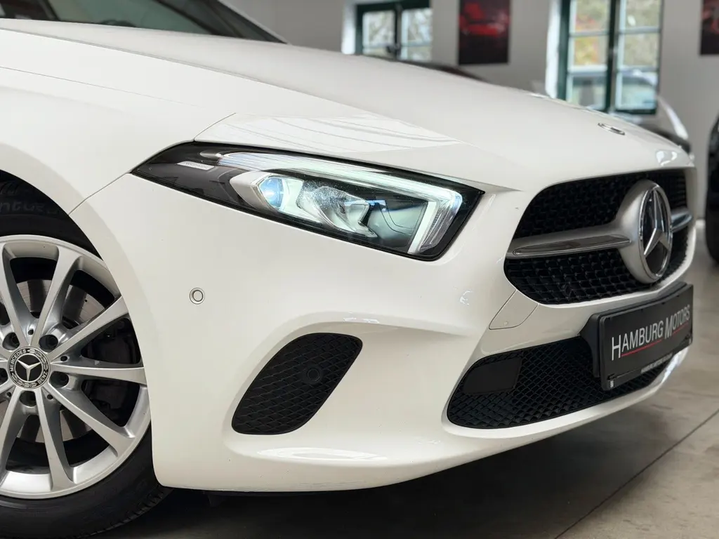 Mercedes-Benz A 200d – Bild 27 von 36