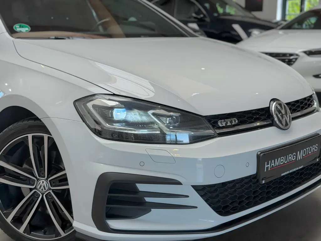 Volkswagen Golf Variant 2.0 TDI – Bild 27 von 36