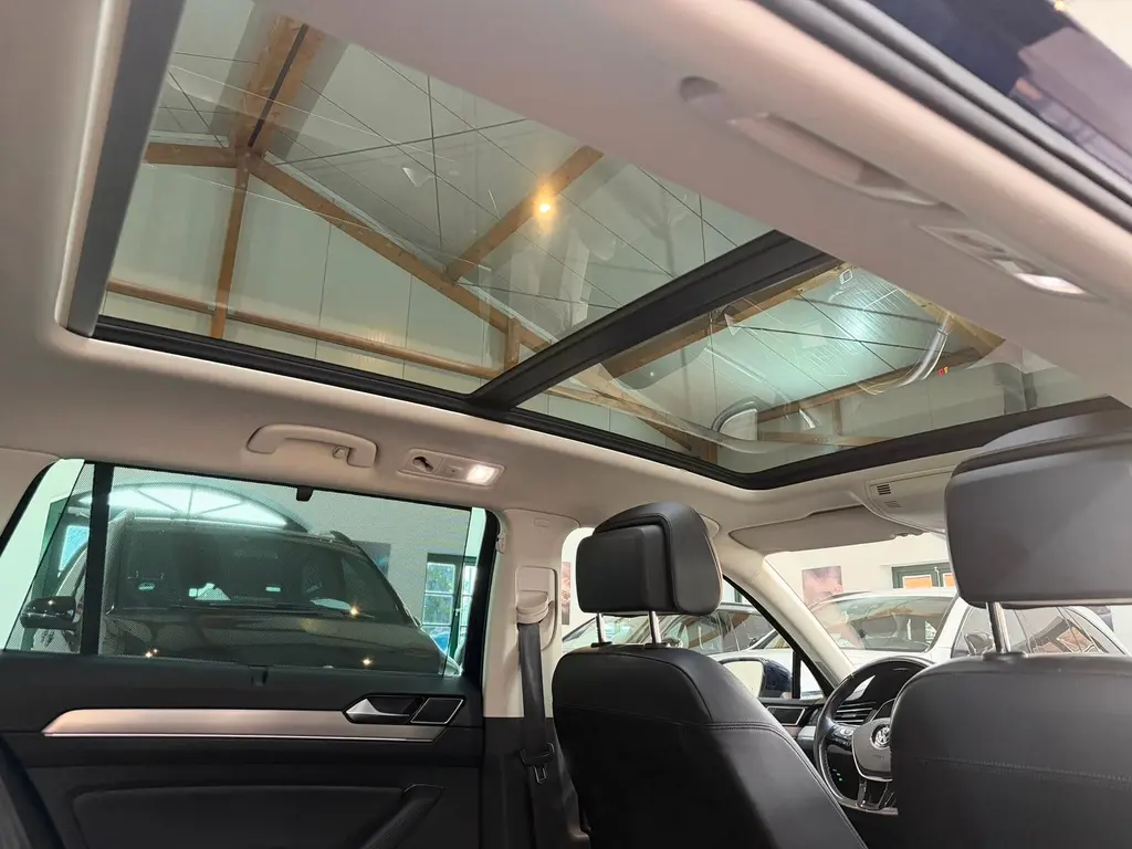 Volkswagen Passat Variant 2.0 TDI BMT – Bild 27 von 40