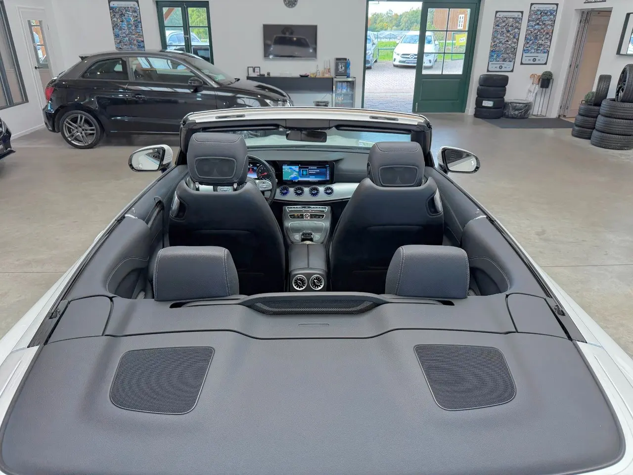 Mercedes-Benz E 350 Cabrio, Bild 27 von 40