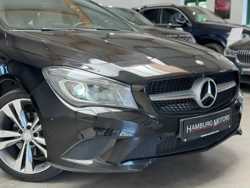 Mercedes-Benz CLA 200 Shooting Brake – Bild 28 von 32